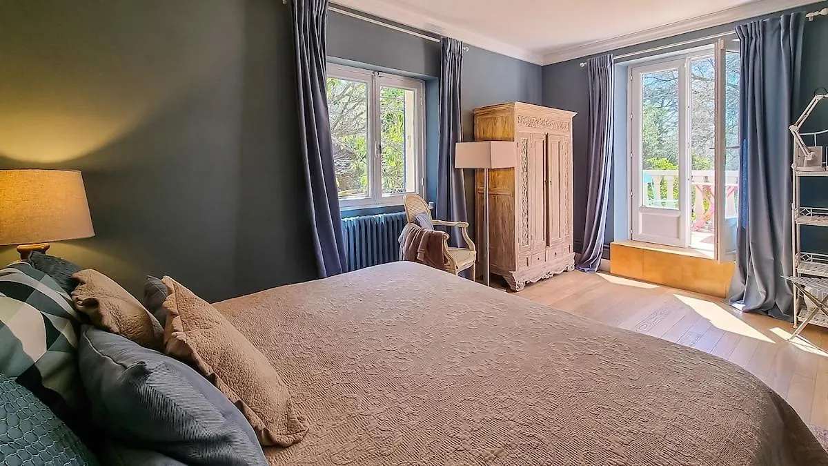 Villa 4 Bedroom With Pool, 5 Minutes Cannes Le Cannet